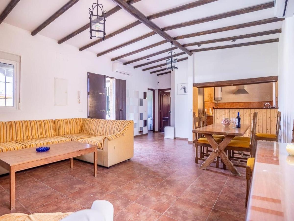 Villa Santa Teresa Vacacional Sevilla Dos Hermanas Eksteriør bilde