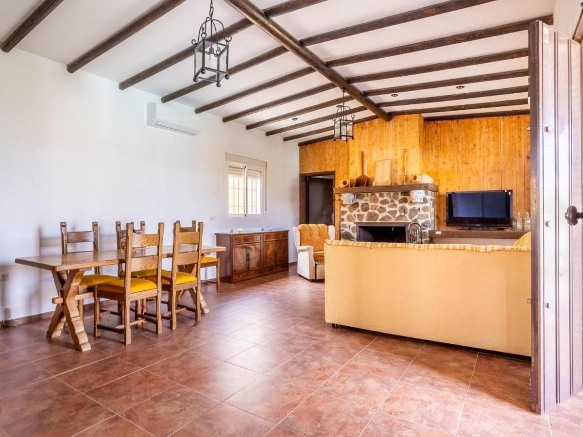 Villa Santa Teresa Vacacional Sevilla Dos Hermanas Eksteriør bilde