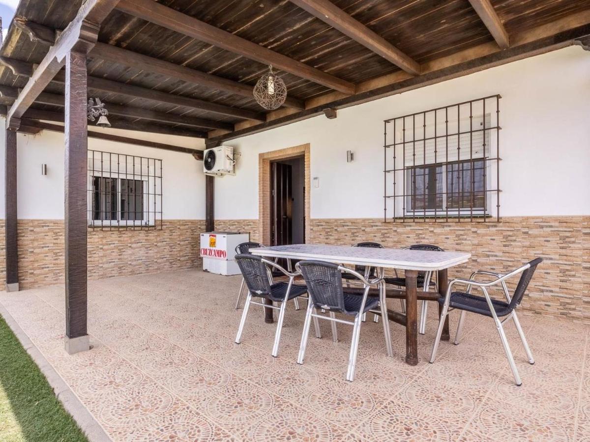 Villa Santa Teresa Vacacional Sevilla Dos Hermanas Eksteriør bilde